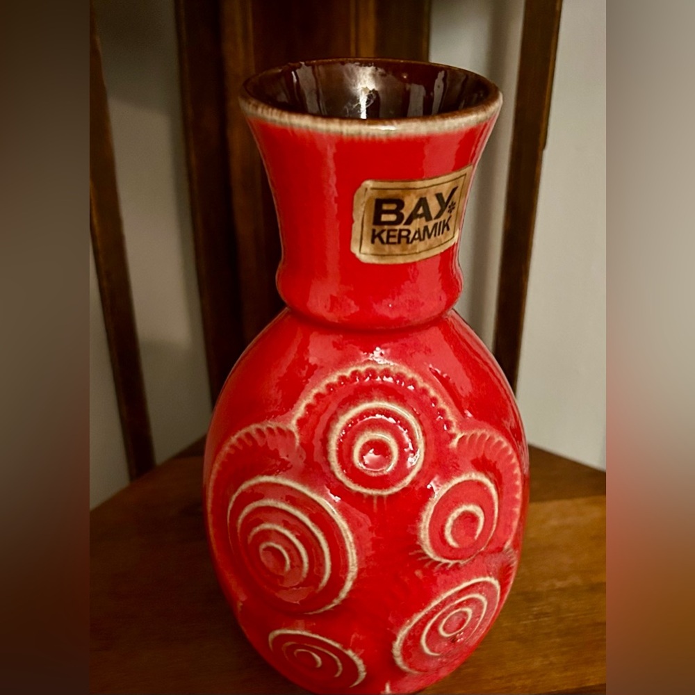 Bay Keramik Red Swirl Vase 6.75 “ 
West Germany MCM Pottery Vintage